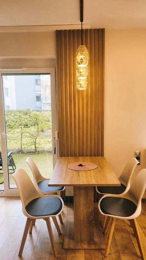 Green Terrace Big Family Apartment Breslavia Esterno foto